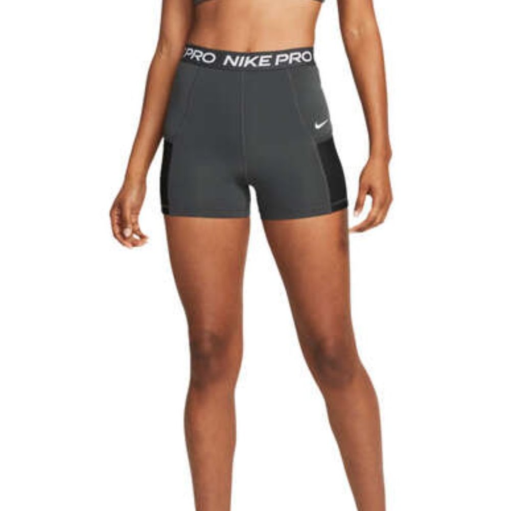 NWT Nike Pro Women's High-Waisted 3" Training Shorts with Pockets Size S